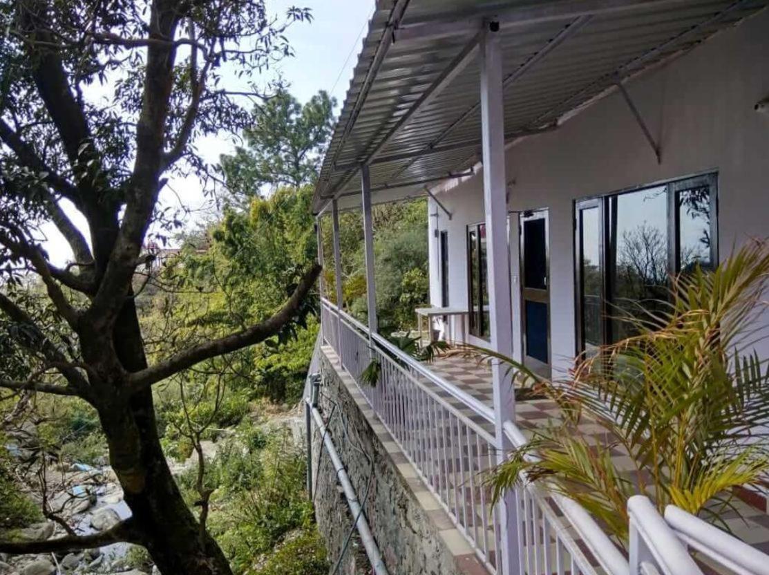 Nazara Home Stay Kasauli Exterior photo